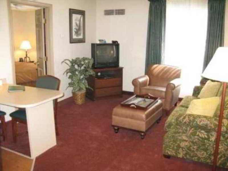 Hotel Homewood By Hilton Burlington
